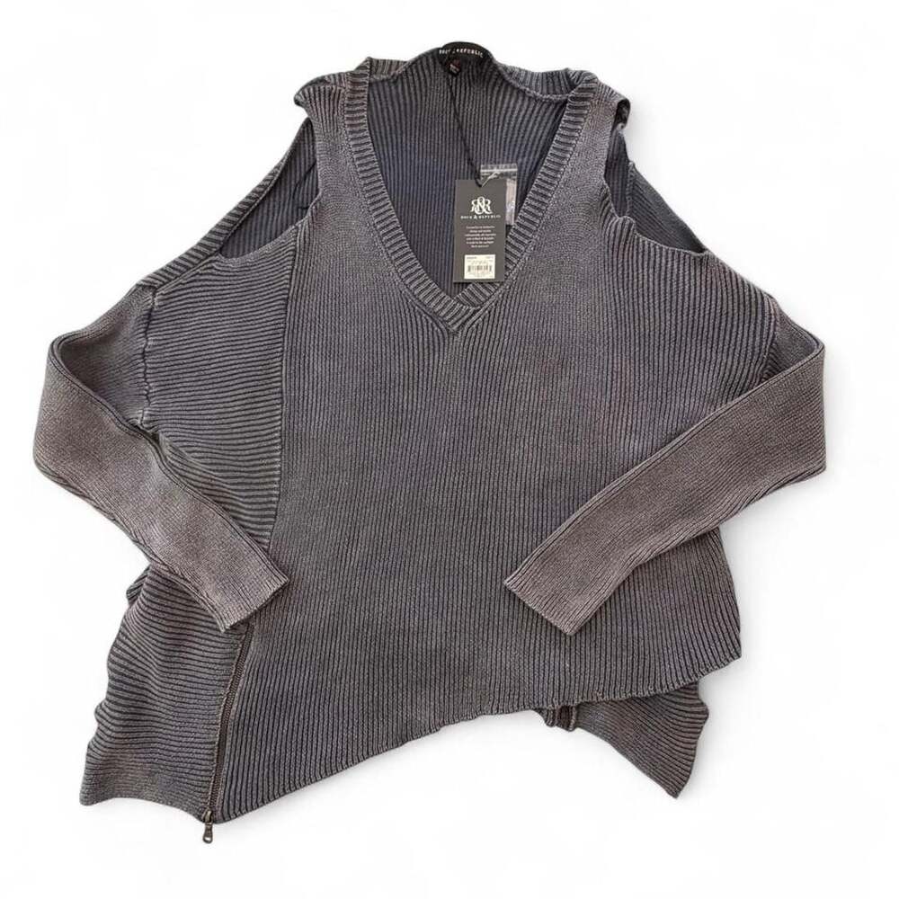 Rock & Republic Cold Shoulder Ribbed V-Neck Sweater Gray XL New With Tags